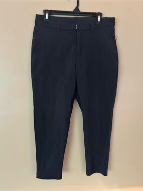 lululemon athletica Women's Ankle-Length Black Cropped Pants